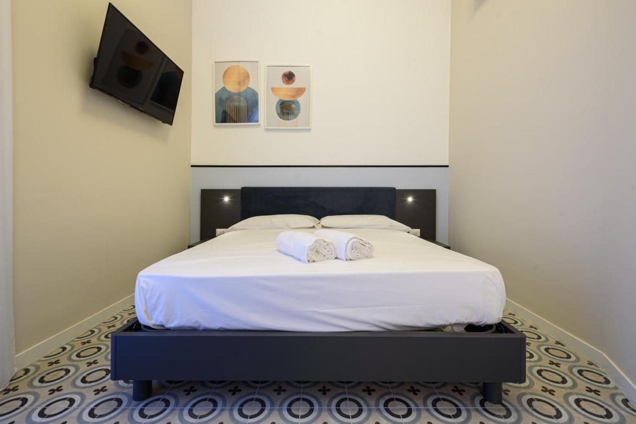 Maria Theresa Rooms & Garden Νάπολη Εξωτερικό φωτογραφία