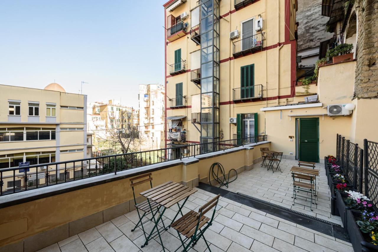 Maria Theresa Rooms & Garden Νάπολη Εξωτερικό φωτογραφία